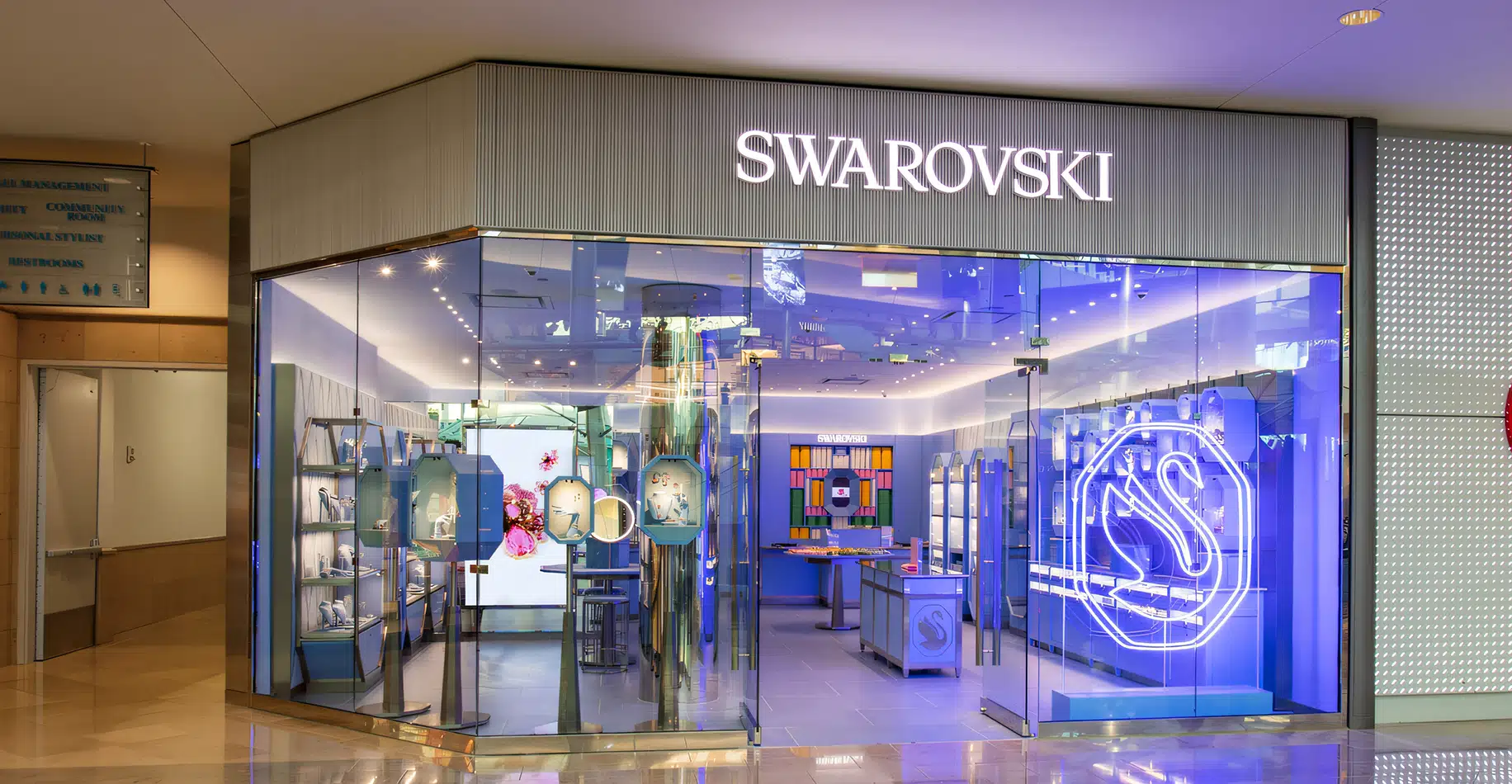 Banner 1 - Swarovski Česk&aacute; republika