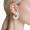 Ariana Grande X Swarovski Náušnice s křišťálovou perlou, různé briliantové výbrusy, bílé, pokovené rhodiem