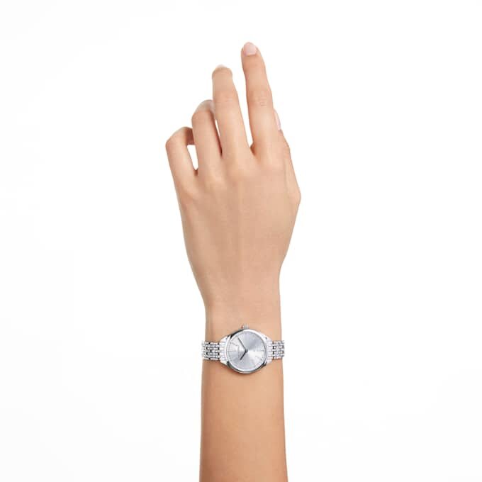 Hodinky Attract Swiss Made, kovový náramek, stříbrný odstín, nerezová ocel Hodinky Attract Swiss Made, kovový náramek, stříbrný odstín, nerezová ocel