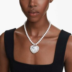 Náhrdelník Ariana Grande X Swarovski s křišťálovou perlou, srdcový výbrus, srdce, bílý, pokovený rhodiem