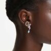 Náušnice Ariana Grande X Swarovski s ušními sponkami, smíšené briliantové výbrusy, vážka, květina, vícebarevné, pokovené rhodiem