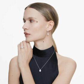 Prsten Eternity Halo Solitaire s laboratorně vypěstovanými diamanty o celkové hmotnosti 1,3 karátu, hruškovitý tvar, 14karátové bílé zlato Prsten Eternity Halo Solitaire s laboratorně vypěstovanými diamanty o celkové hmotnosti 1,3 karátu, hruškovitý tvar, 14karátové bílé zlato