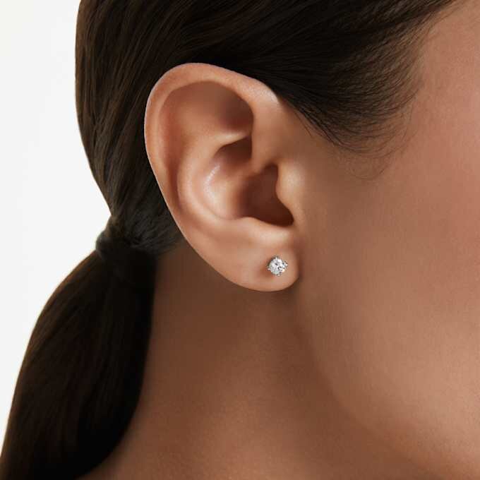 Náušnice Eternity s diamanty vypěstovanými v laboratoři, celková hmotnost 0,52 karátů, kulatý tvar, stříbro Náušnice Eternity s diamanty vypěstovanými v laboratoři, celková hmotnost 0,52 karátů, kulatý tvar, stříbro