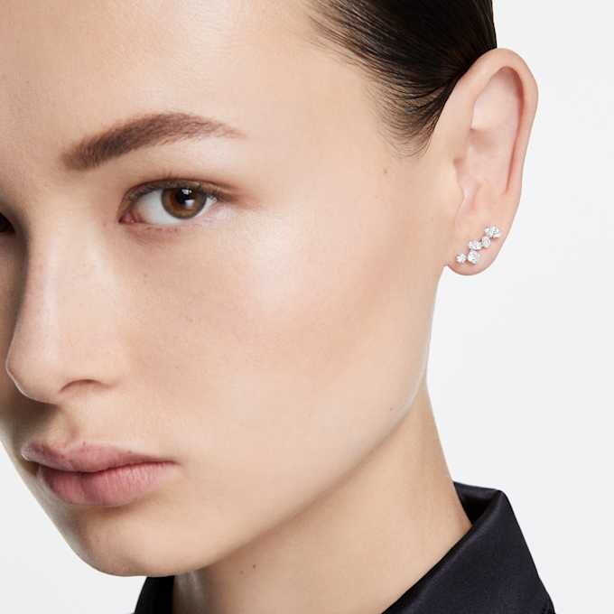 Náušnice Galaxy Ear Cuffs s laboratorně vypěstovanými diamanty o celkové hmotnosti 1,25 karátu, různé tvary, 14karátové bílé zlato Náušnice Galaxy Ear Cuffs s laboratorně vypěstovanými diamanty o celkové hmotnosti 1,25 karátu, různé tvary, 14karátové bílé zlato