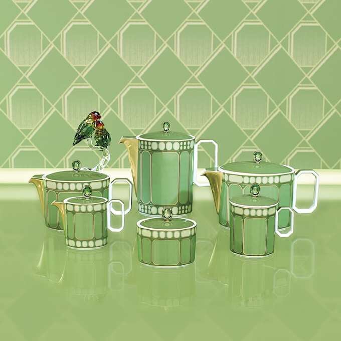Hrnček Signum s víčkem, porcelán, zelený Hrnček Signum s víčkem, porcelán, zelený