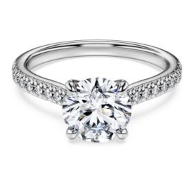 Prsten Eternity Solitaire s laboratorně vypěstovanými diamanty o celkové hmotnosti 1,7 karátů, kulatý tvar, 14karátové bílé zlato Prsten Eternity Solitaire s laboratorně vypěstovanými diamanty o celkové hmotnosti 1,7 karátů, kulatý tvar, 14karátové bílé zlato