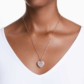 Přívěsek Idyllia Crystal Pearl, srdce, bílý, pokovený růžovým zlatem