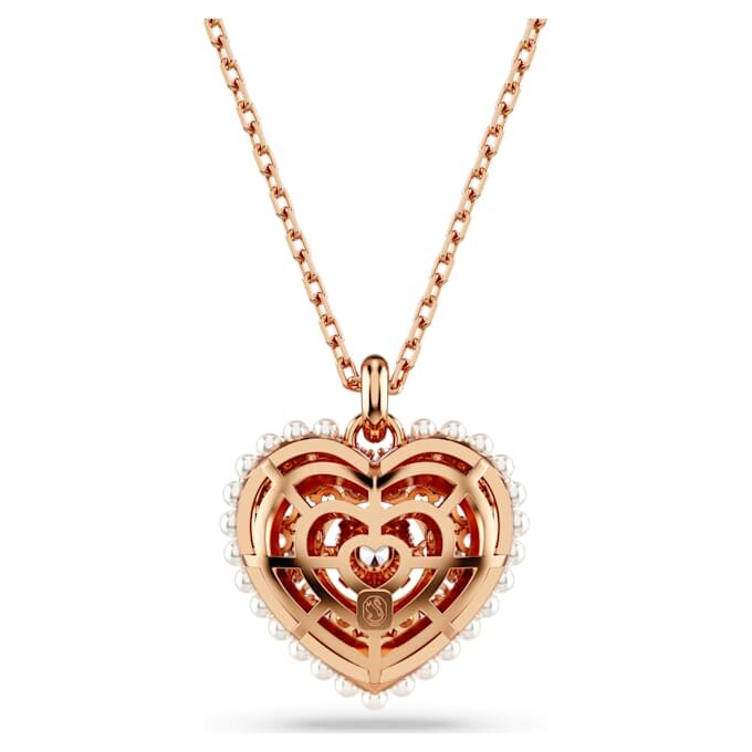 Přívěsek Idyllia Crystal Pearl, srdce, bílý, pokovený růžovým zlatem Přívěsek Idyllia Crystal Pearl, srdce, bílý, pokovený růžovým zlatem